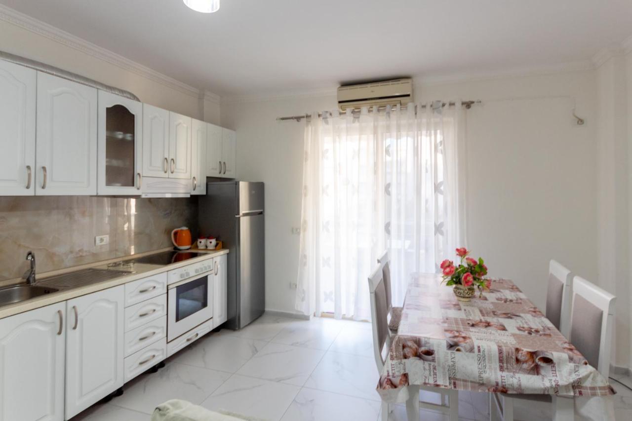 דורס Comfortable Apartment Next To The Beach מראה חיצוני תמונה
