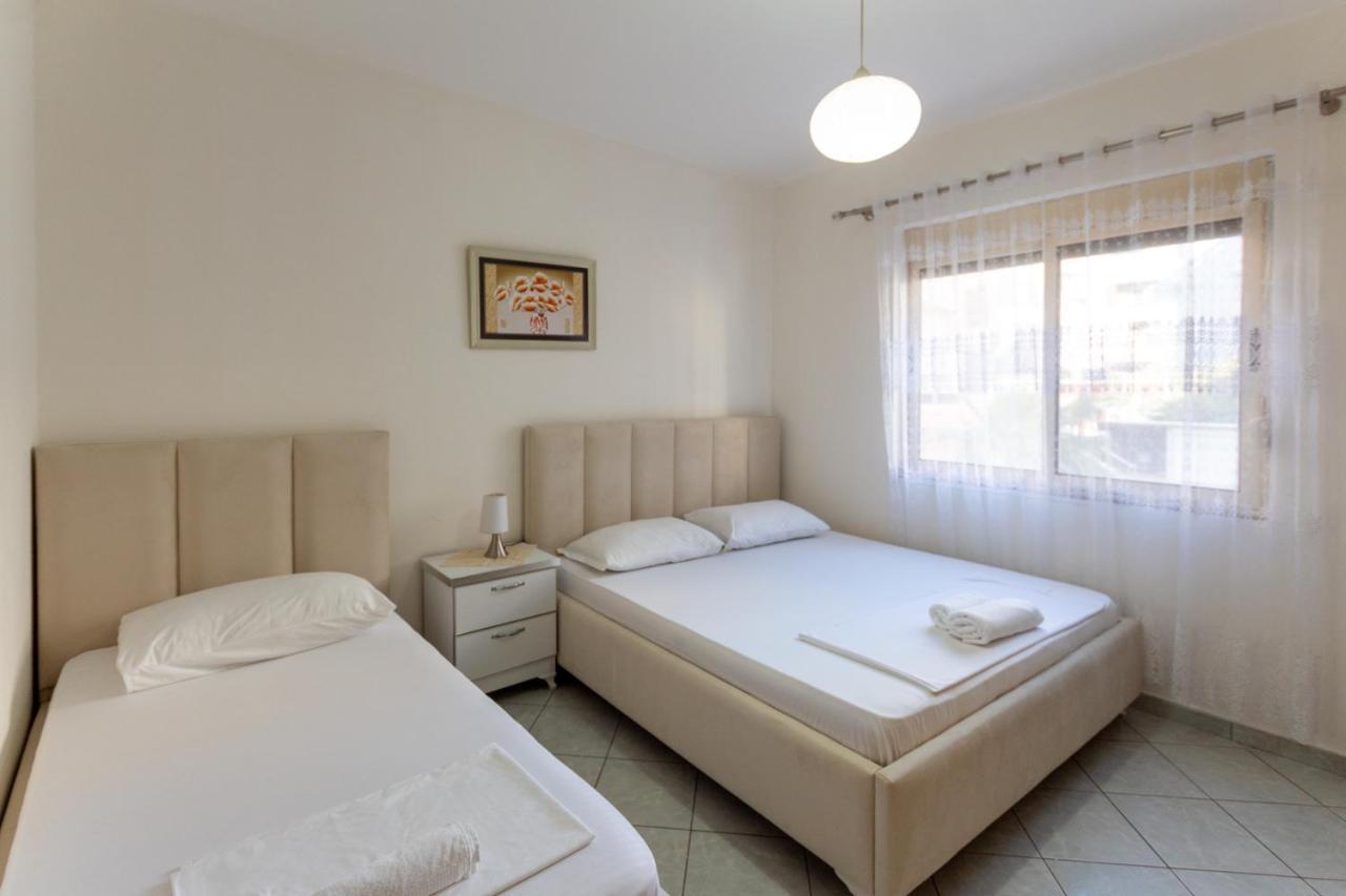דורס Comfortable Apartment Next To The Beach מראה חיצוני תמונה