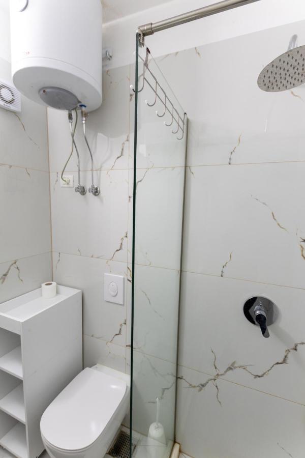 דורס Comfortable Apartment Next To The Beach מראה חיצוני תמונה