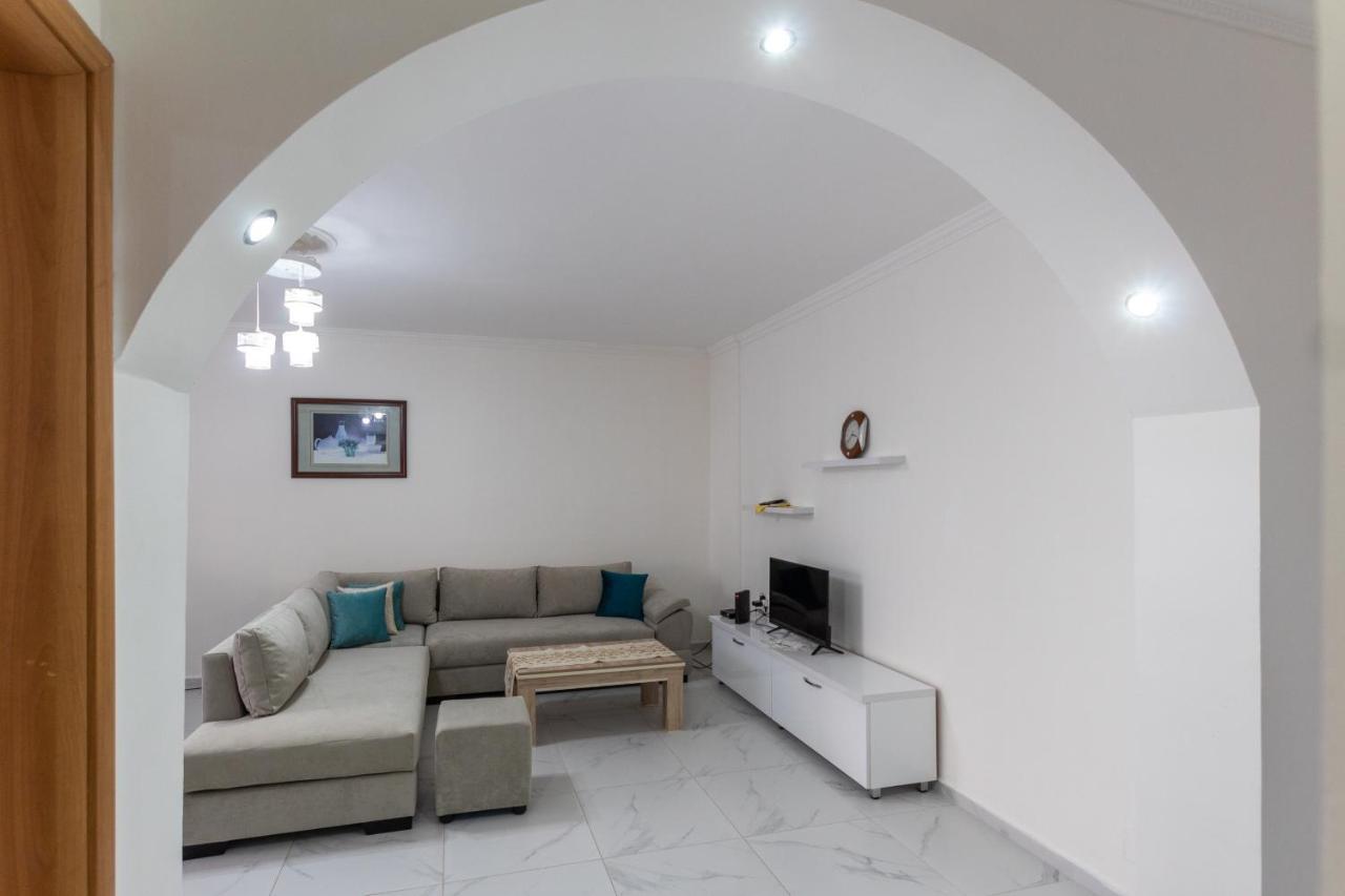 דורס Comfortable Apartment Next To The Beach מראה חיצוני תמונה