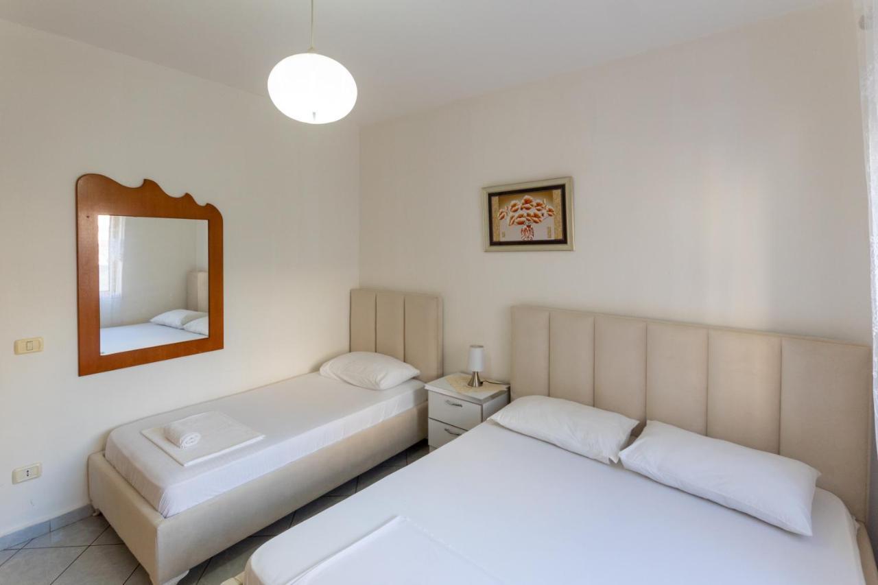 דורס Comfortable Apartment Next To The Beach מראה חיצוני תמונה